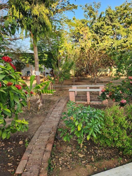 Farmhouse Close To Nature - Kesari Farm Gandhinagar Exterior photo